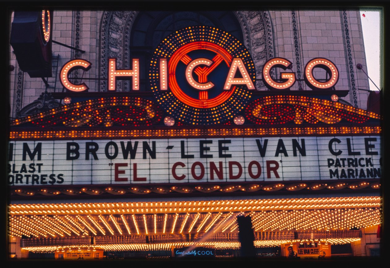 Neonový nápis Chicago Theater, Chicago, Illinois, USA od John Margolies