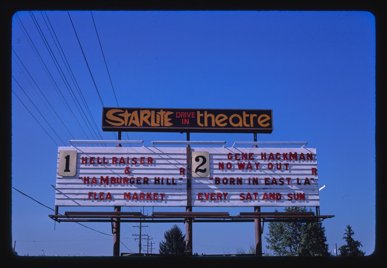 Starlite Drive-In, Medford, Oregon, USA od John Margolies