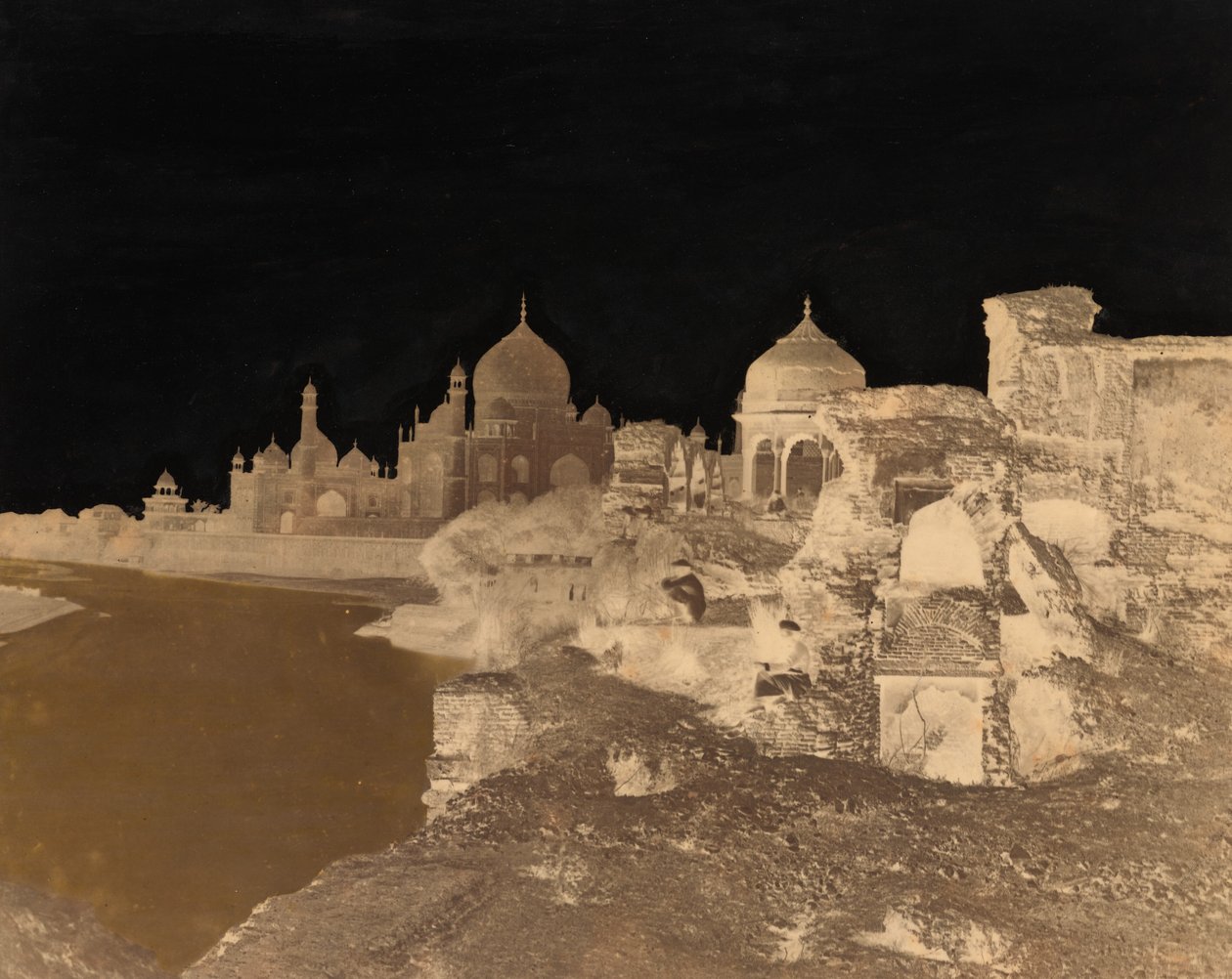 Tádž Mahal z východu,cca. 1858-1862 (foto) od John Murray