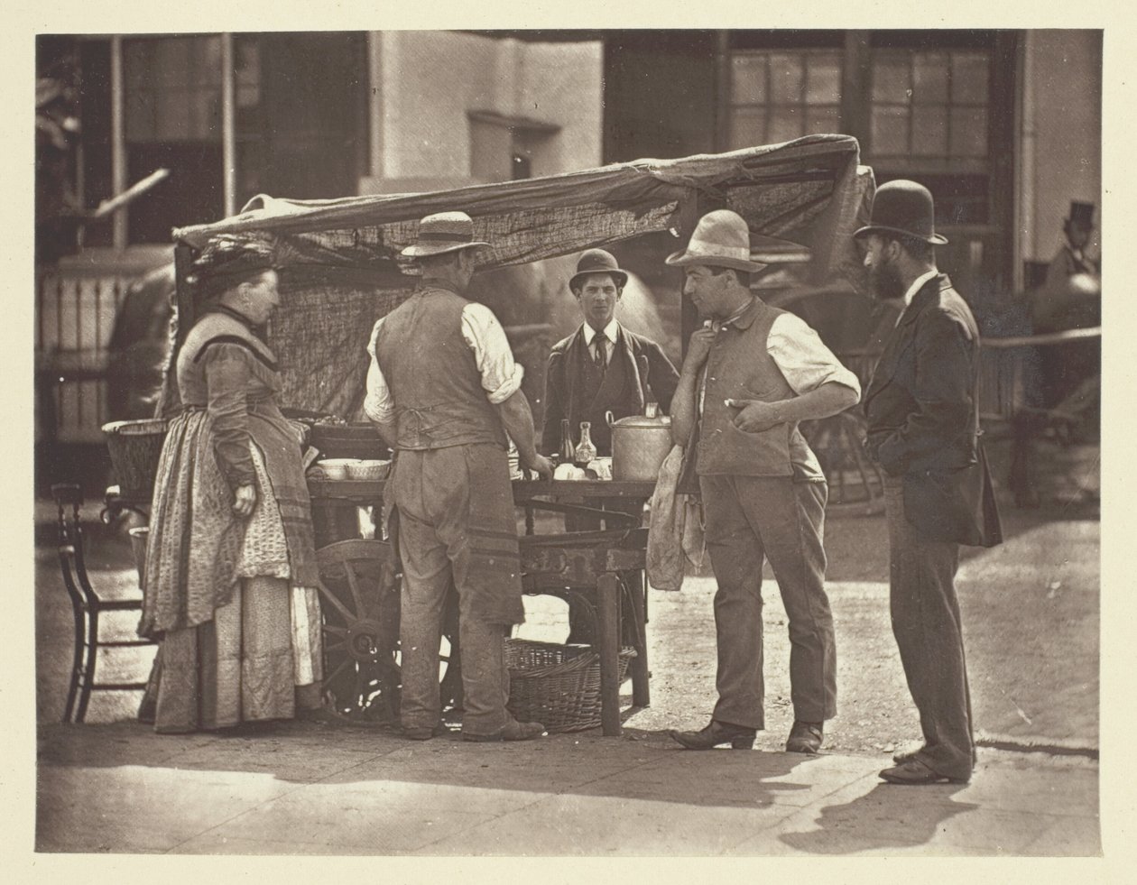 Prodejce lasturových ryb od John Thomson