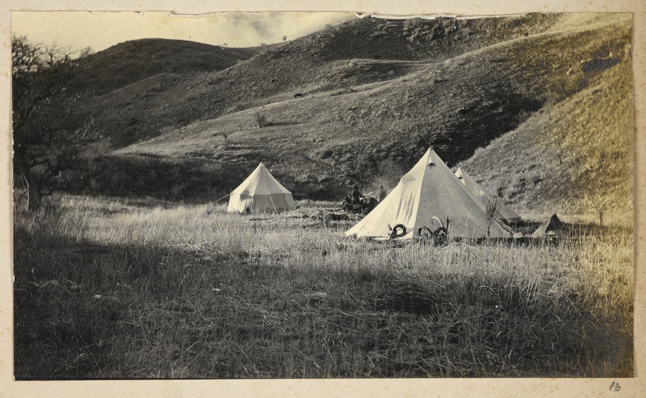 Provincie Razavi Khorasan, Írán, kolem roku 1908 (černobílá fotografie) od John Williams Watson