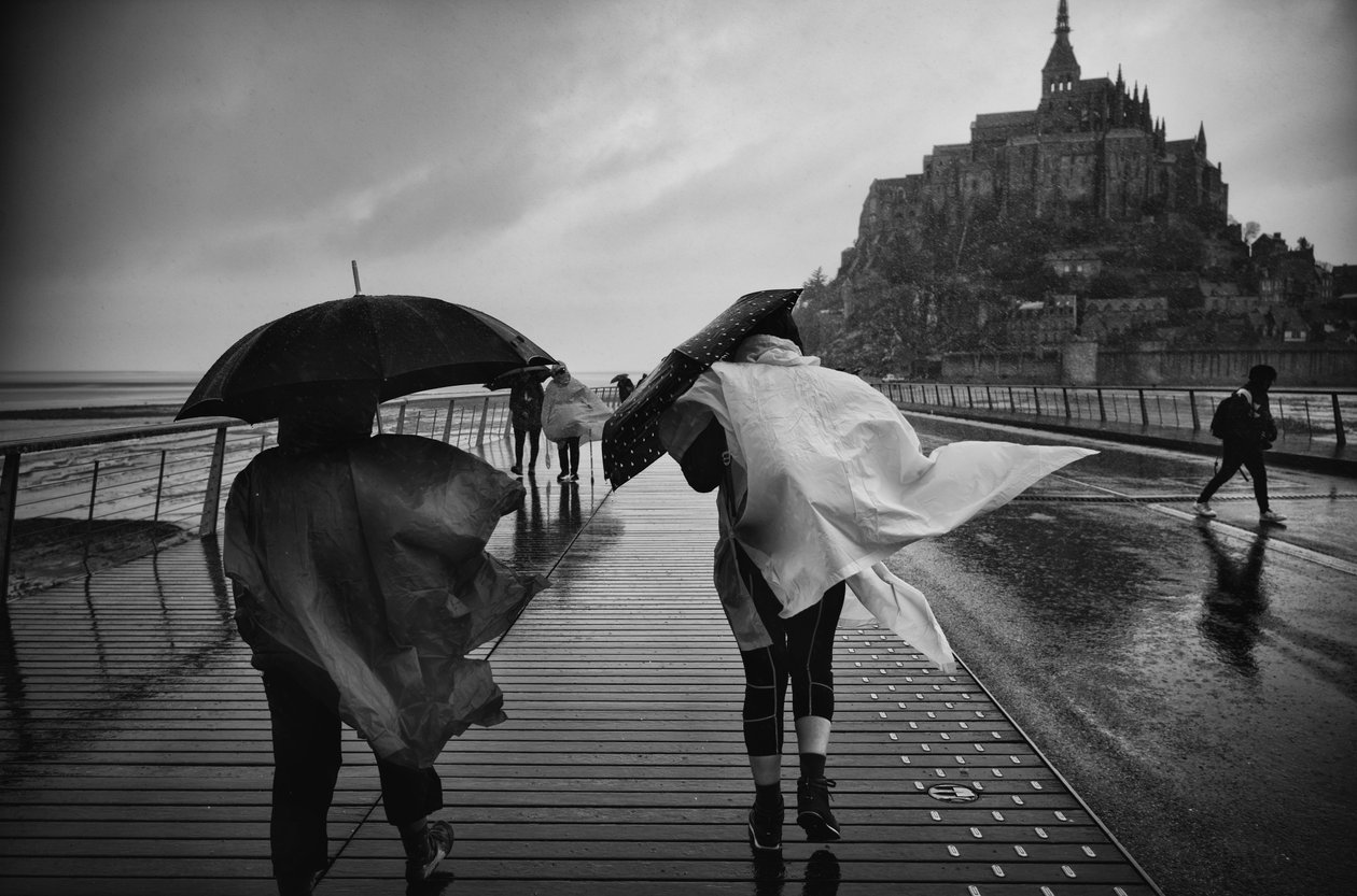 Cestou na Mont St Michel, 2022 (foto) od Jon Nicholson