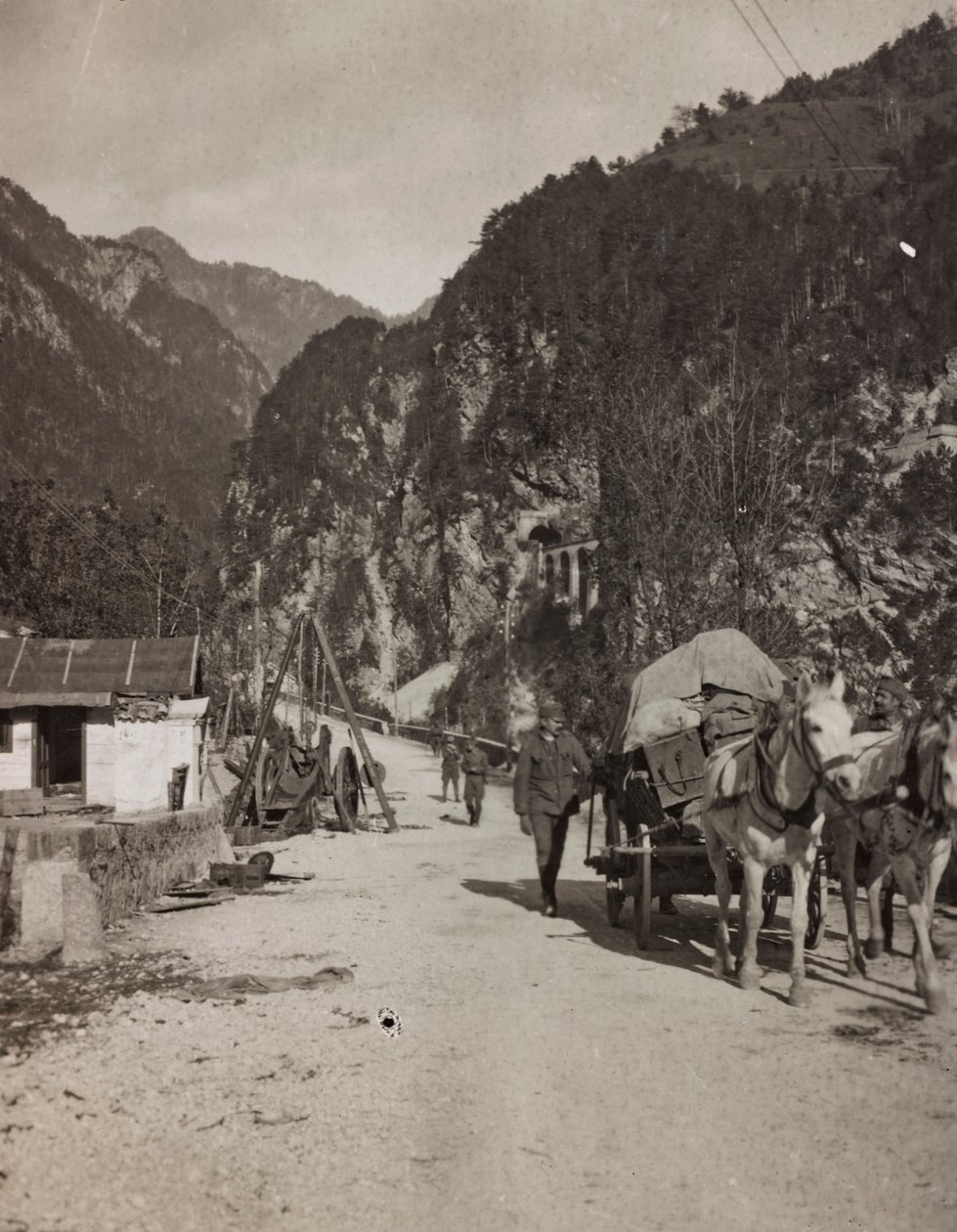 Album "Moje světová válka - vzpomínky na jihozápadní frontu v Korutanech, Itálie, Trentino-Alto Adige) 31.3.1915-12.11. 1918 - Vídeň Josefa Zohleho ": vojenský vagón (č/b foto) od Josef Zohles