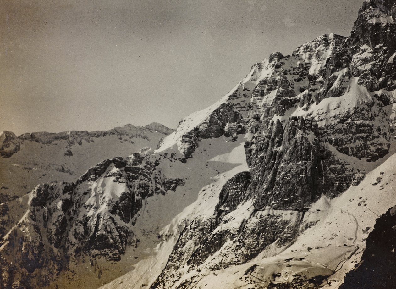 Album "Moje světová válka - vzpomínky na jihozápadní frontu v Korutanech, Itálie, Trentino-Alto Adige) 31.3.1915-12.11. 1918 - Josef Zohles Vídeň ": Alpy (č/b foto) od Josef Zohles