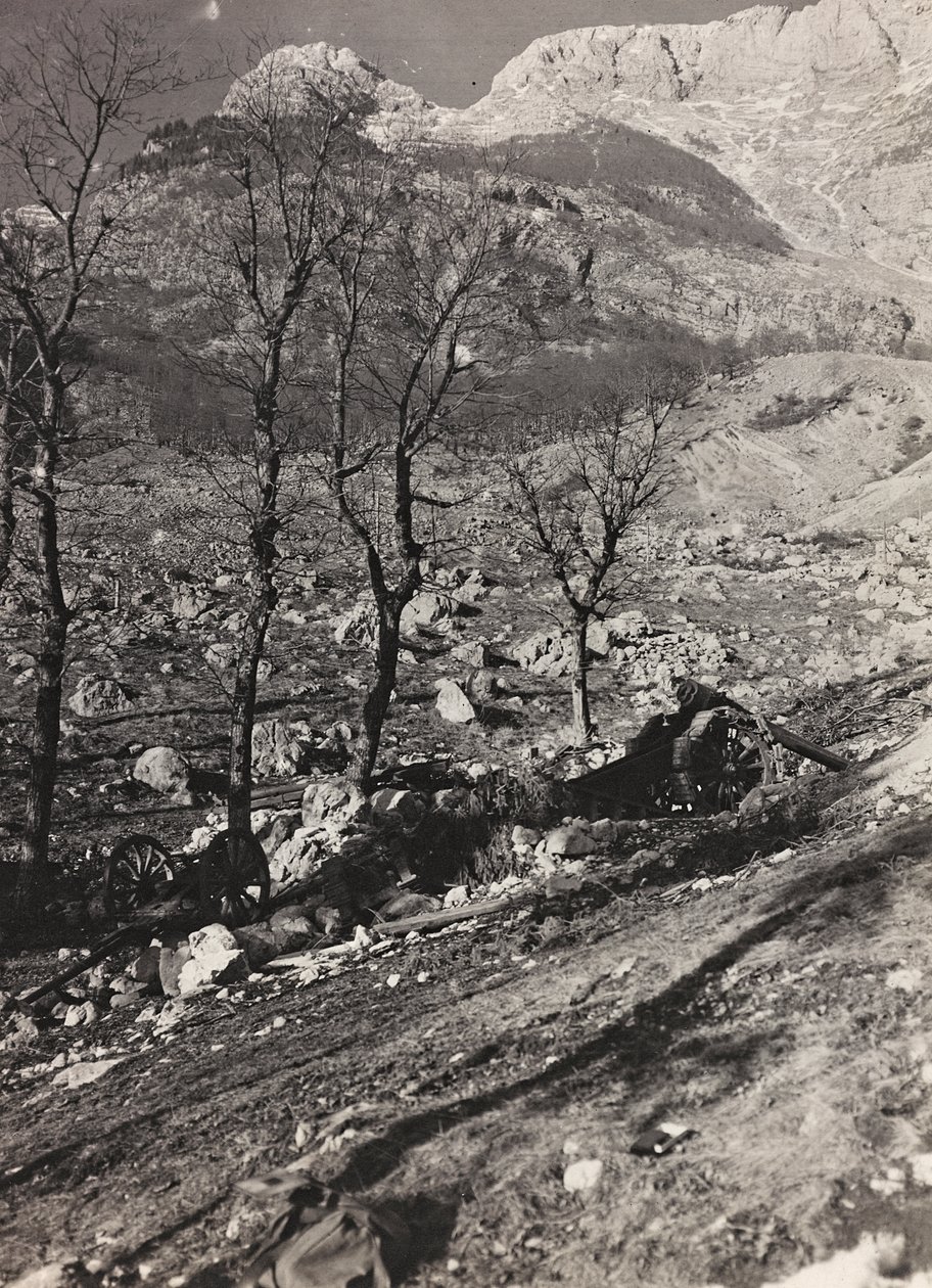 Album "Moje světová válka - vzpomínky na jihozápadní frontu v Korutanech, Itálie, Trentino-Alto Adige) 31.3.1915-12.11. 1918 - Vídeň Josefa Zohleho ": válečná zóna (č/b foto) od Josef Zohles