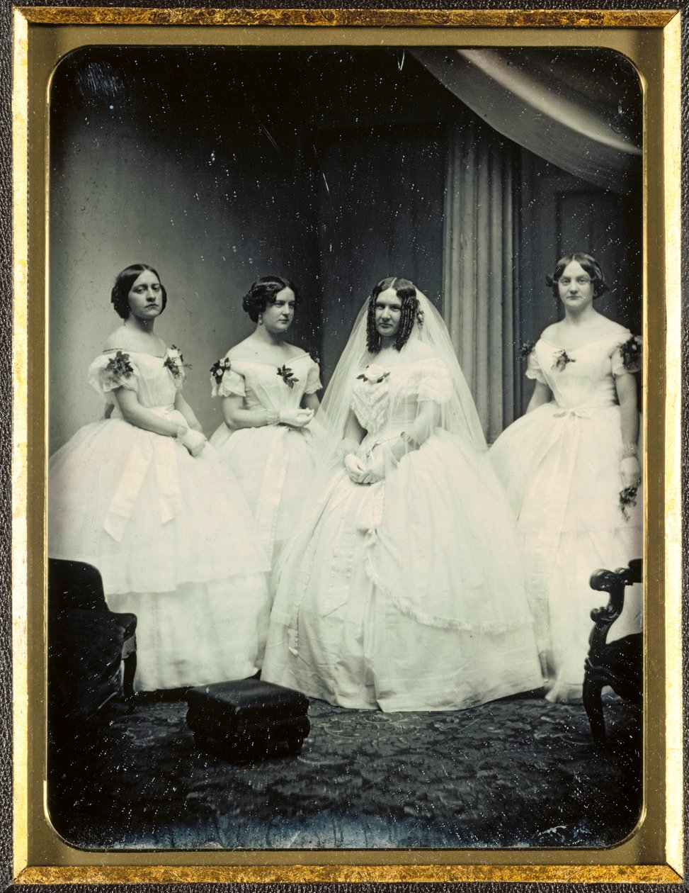 A Bride and Her Bridesmaids, 1851 nebo později. od Josiah Johnson Hawes