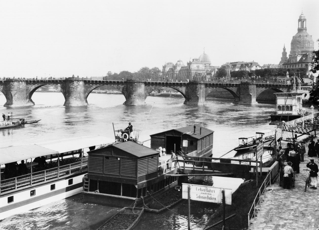 Augustův most, Drážďany, kolem roku 1910 od Jousset