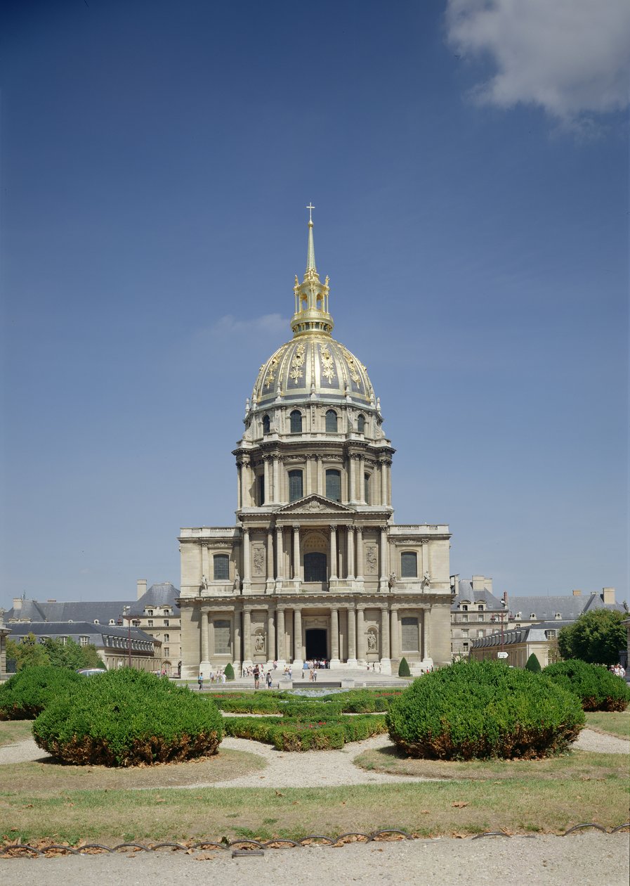Kostel Invalidovny, postavený v letech 1679-1708 od Jules Hardouin Mansart