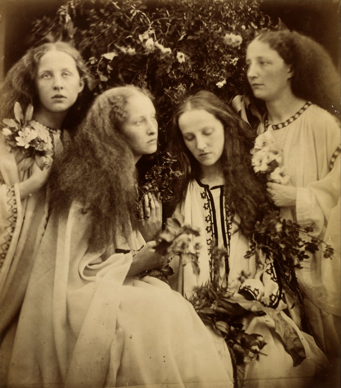 Růžová zahrada dívek od Julia Margaret Cameron