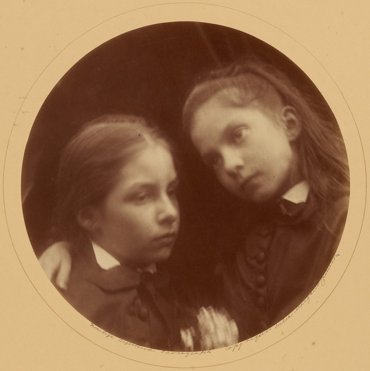 [Margaret a Adeline Normanové] od Julia Margaret Cameron