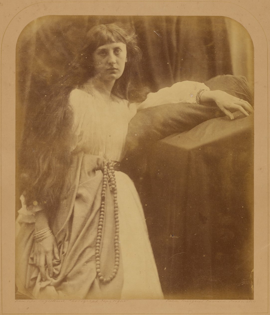 Pre - rafaelitská studie od Julia Margaret Cameron