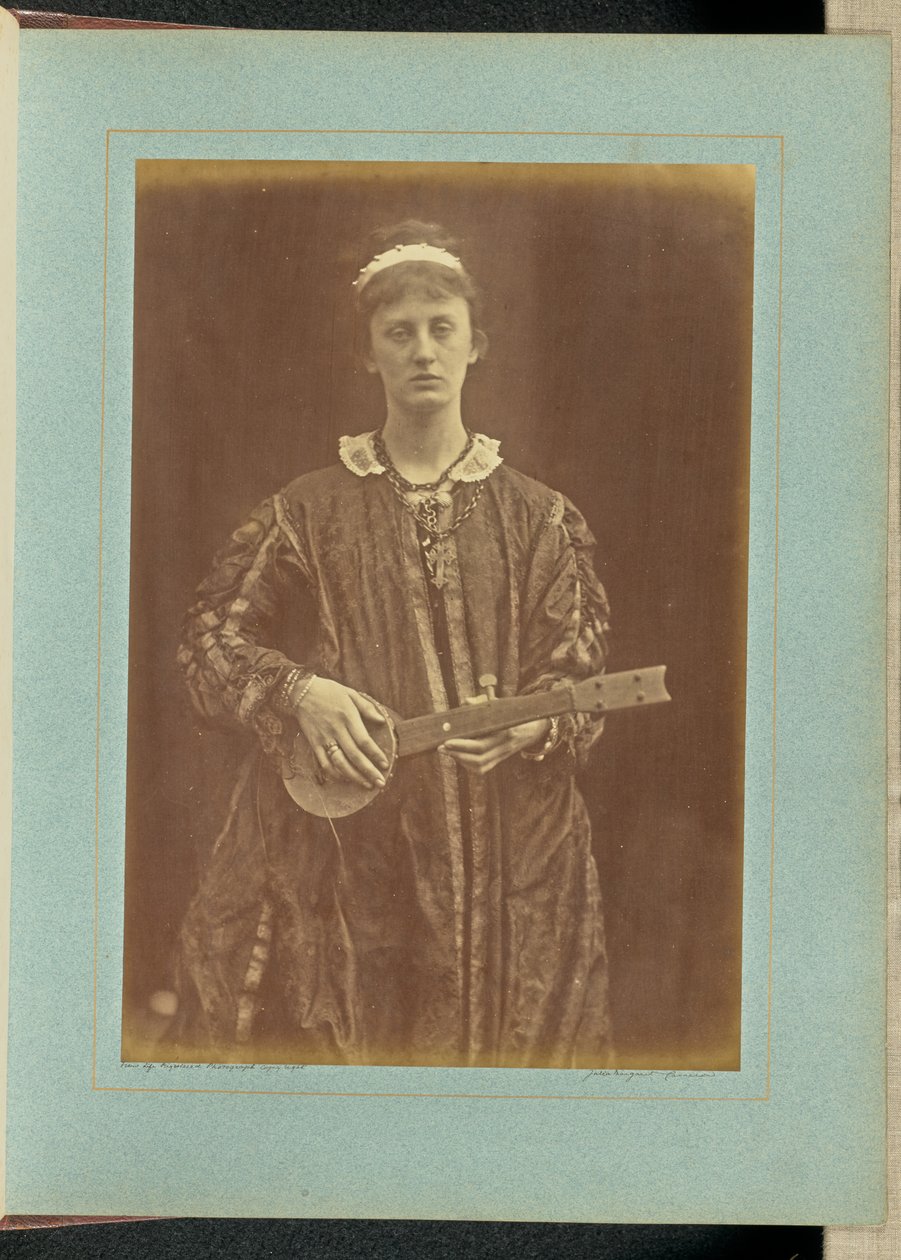 „Slzy z hlubin jakéhosi božského zoufalství stoupají v srdci a shromažďují se v očích.“ od Julia Margaret Cameron