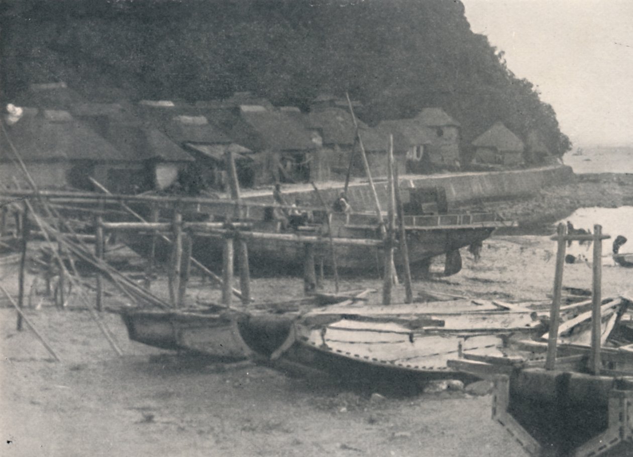 Tai-no-ura - Malé domy na okraji písku s rybářskými čluny, c1900, 1921 od Julian Leonard Street