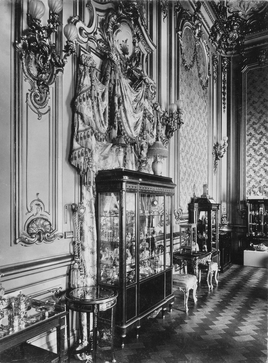 Výstava domu Fabergé, 1902 od Karl Karlovich Bulla
