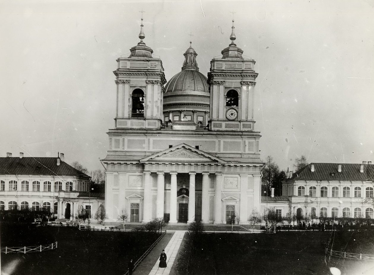 Katedrála Nejsvětější Trojice Lavra svatého Alexandra Něvského v Petrohradu, 1910 od Karl Karlovich Bulla