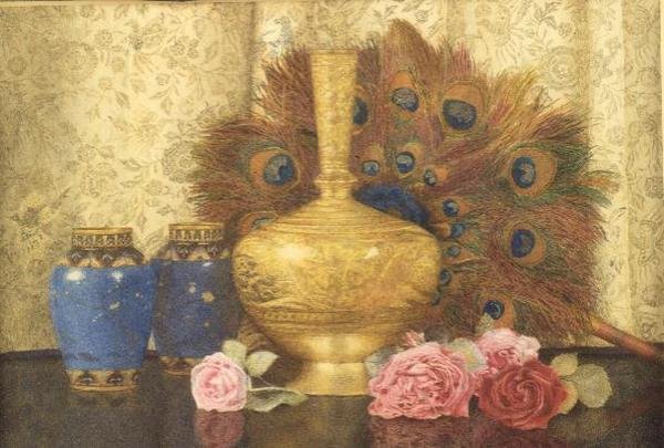 Východní dárky: Váza Cloisonne, Paví pera, Damaškové růže a Indická váza od Kate Hayllar