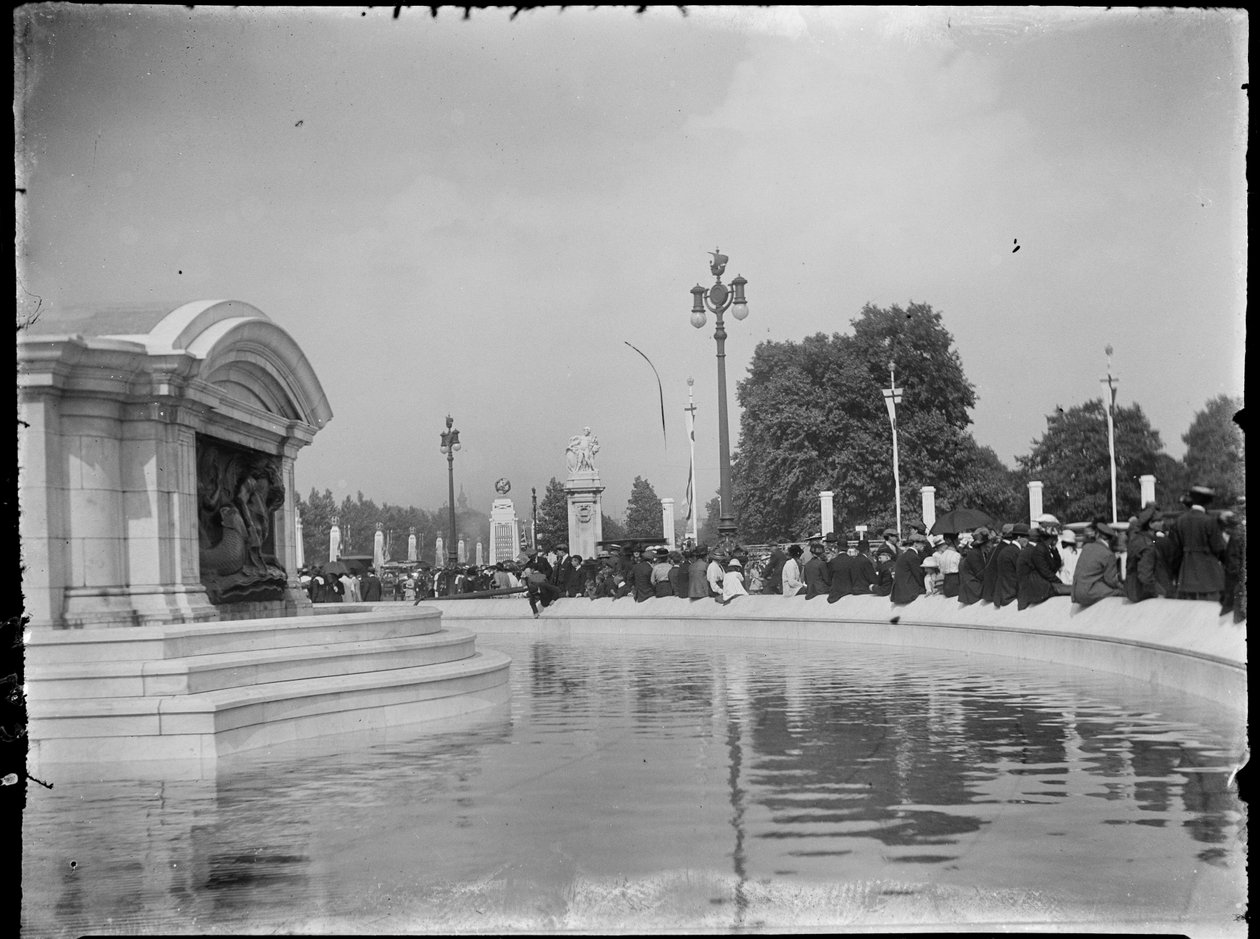 Památník královny Viktorie, The Mall, St James, City Of Westminster, Londýn od Katherine Jean Macfee