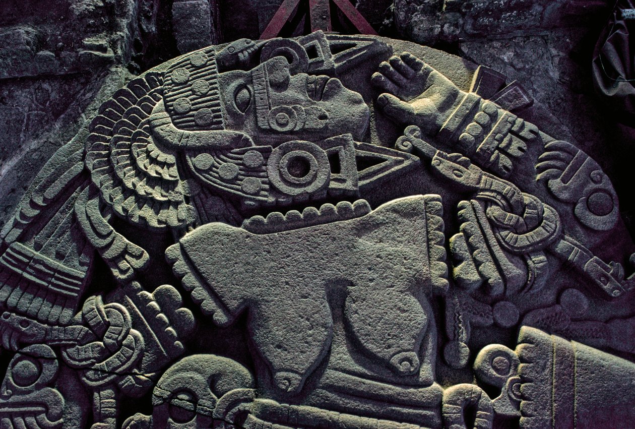 Amerika; archeologie; Mexiko; Templo Mayor; Velký chrám Aztéků; Coyolxauqui, 2010 (foto) od Kenneth Garrett