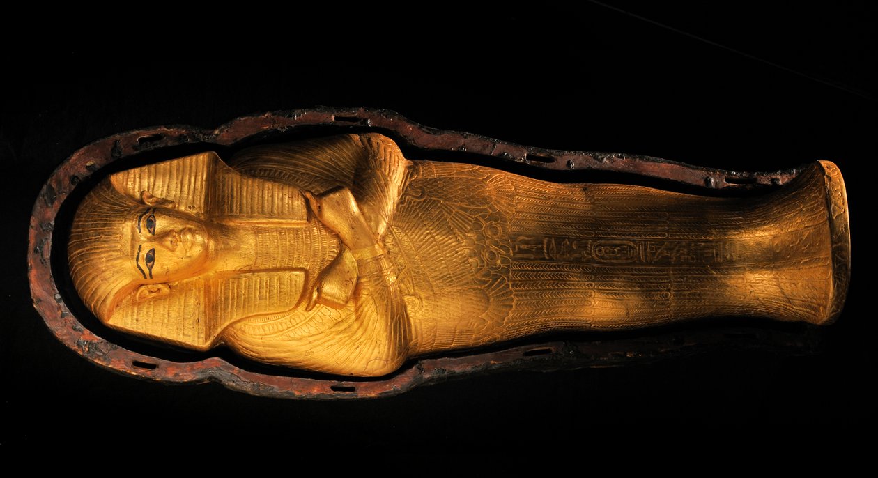 Dětská rakev v Tutanchamonově hrobce; 18. dynastie; Nová říše; Egyptské muzeum;..., 2009 (foto) od Kenneth Garrett