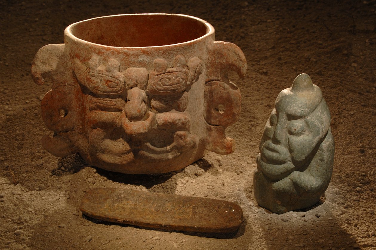 Mayové; mayské nástěnné malby; San Bartolo; Guatemala; Dr. Bill Saturno, 2002 (foto) od Kenneth Garrett