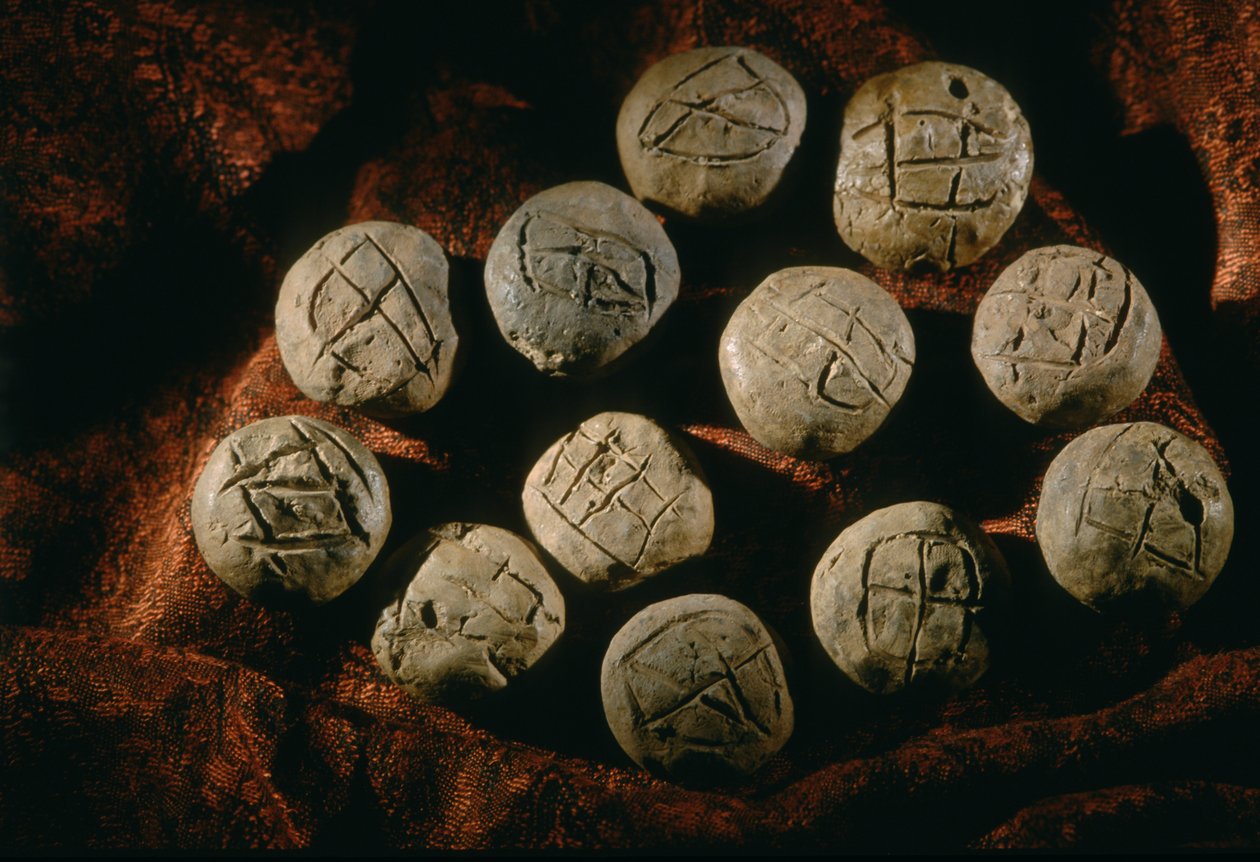 Kulatá baňka; artefakt, Oxus Civilization; Turkmenistan; Gonor Depe site; Victor Sari..., 2004 (foto) od Kenneth Garrett