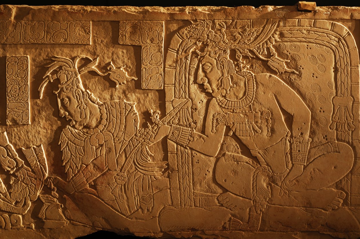Chrám 21, trůnní lavice, řezba krále Achala Mo Naba, Palenque, Mexiko, 2005 (foto) od Kenneth Garrett