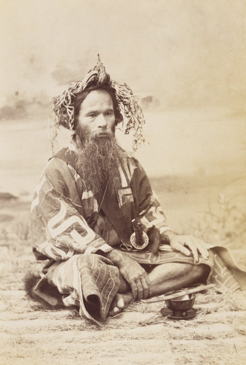Ainu Man, c.1890 (želatinový stříbrný tisk) od Kenzô Tamoto