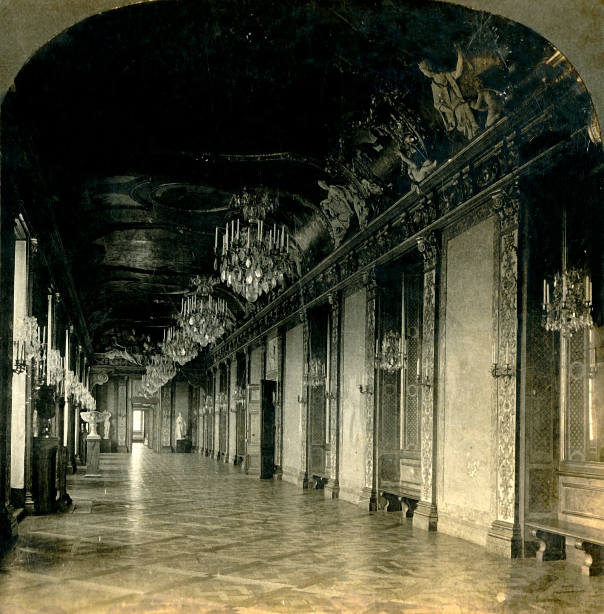 Velká hodovní síň, královský palác, Stockholm, Švédsko, 1904. od Keystone View Company