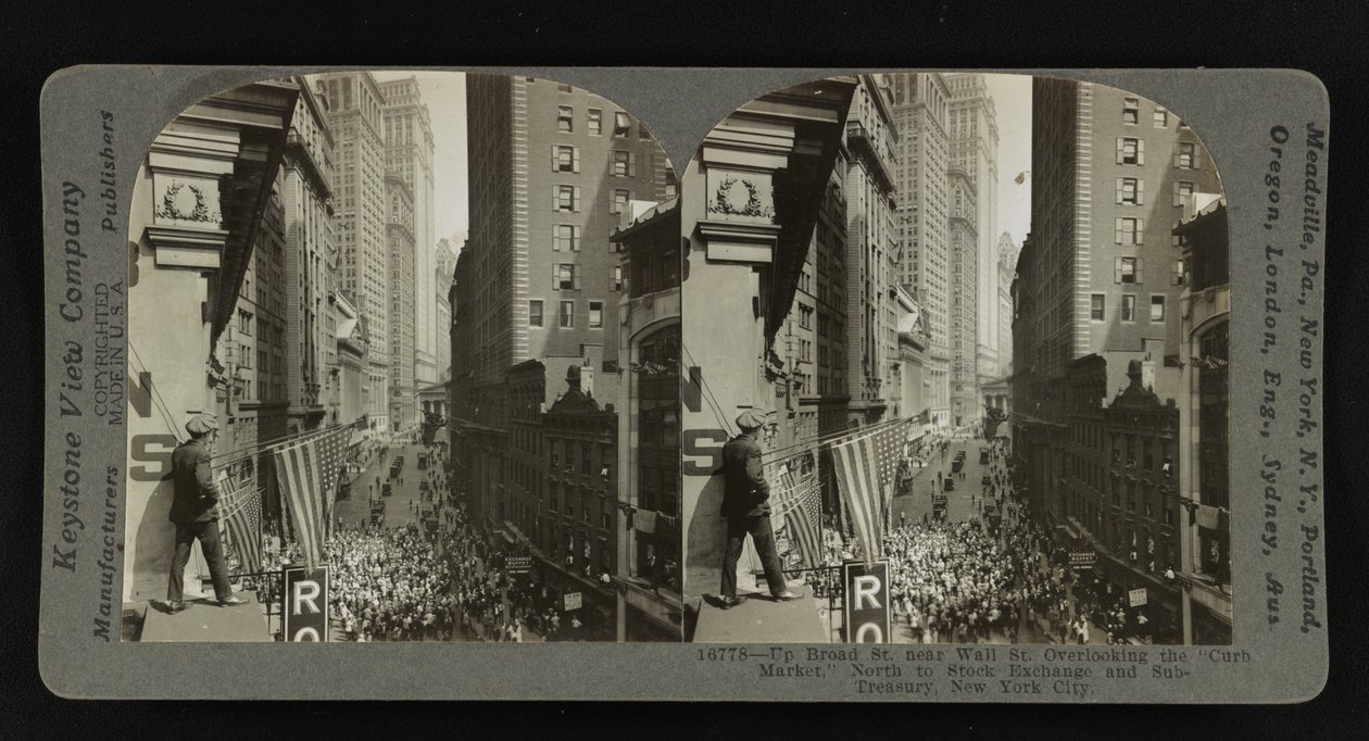 Na ulici Broad St. poblíž Wall St., s výhledem na "Curb Market", severně k burze a podpalubí, New York City od Keystone View Company
