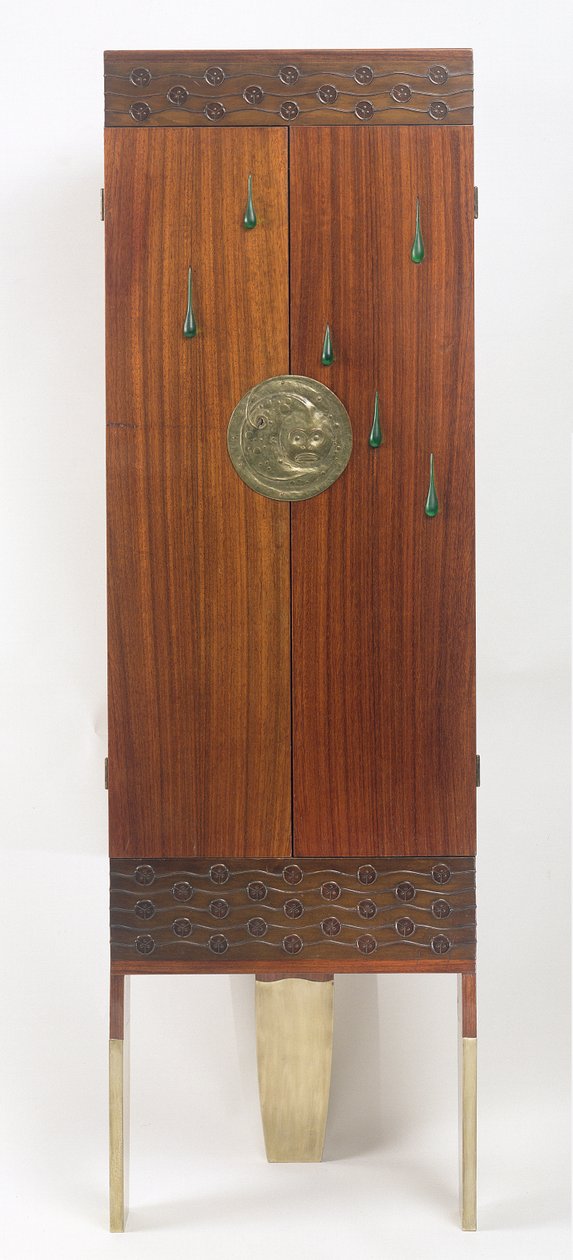 The Enchanted Princesses Cabinet, cca 1900 (různá dřeva, aplikované sklo, poniklovaná měď) (viz také 84711) od Koloman Moser
