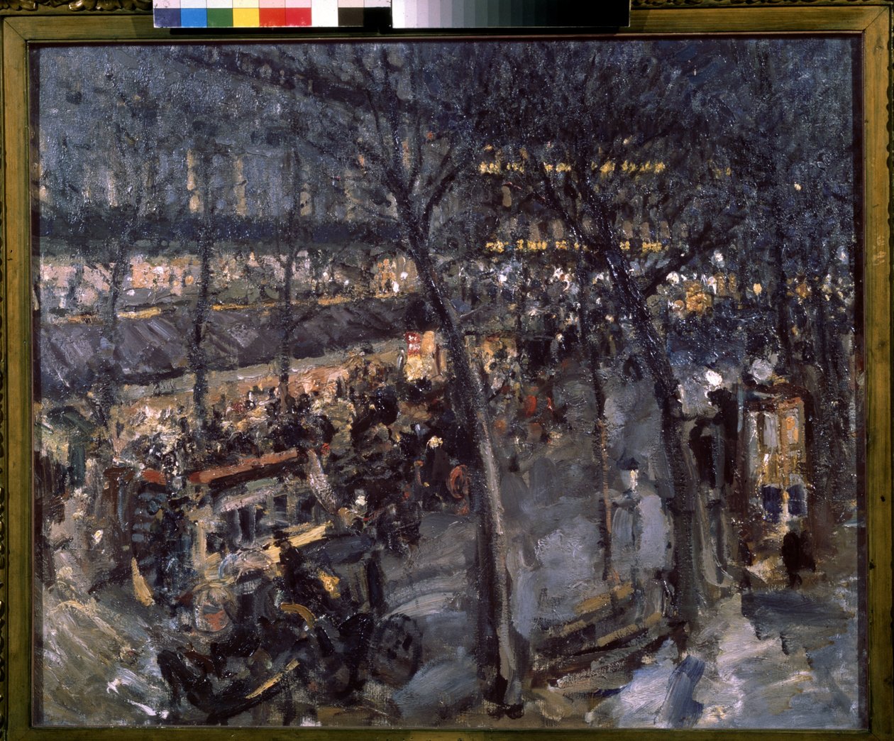 Paříž, Cafe de la paix v 9. obvodu. (Paříž, Cafe de la Paix). Pohled na terasu pařížské kavárny, večerní zábava. Obraz Konstantina Alexejeviče Korovina (Constantin Korovin) (1861-1939), olej na plátně od Konstantin Alekseevich Korovin