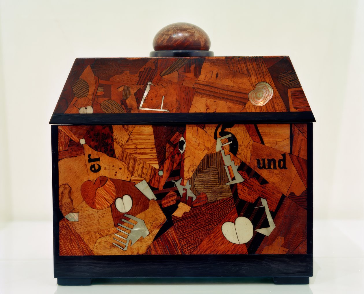 Intarzovaná omáčka od Kurt Schwitters