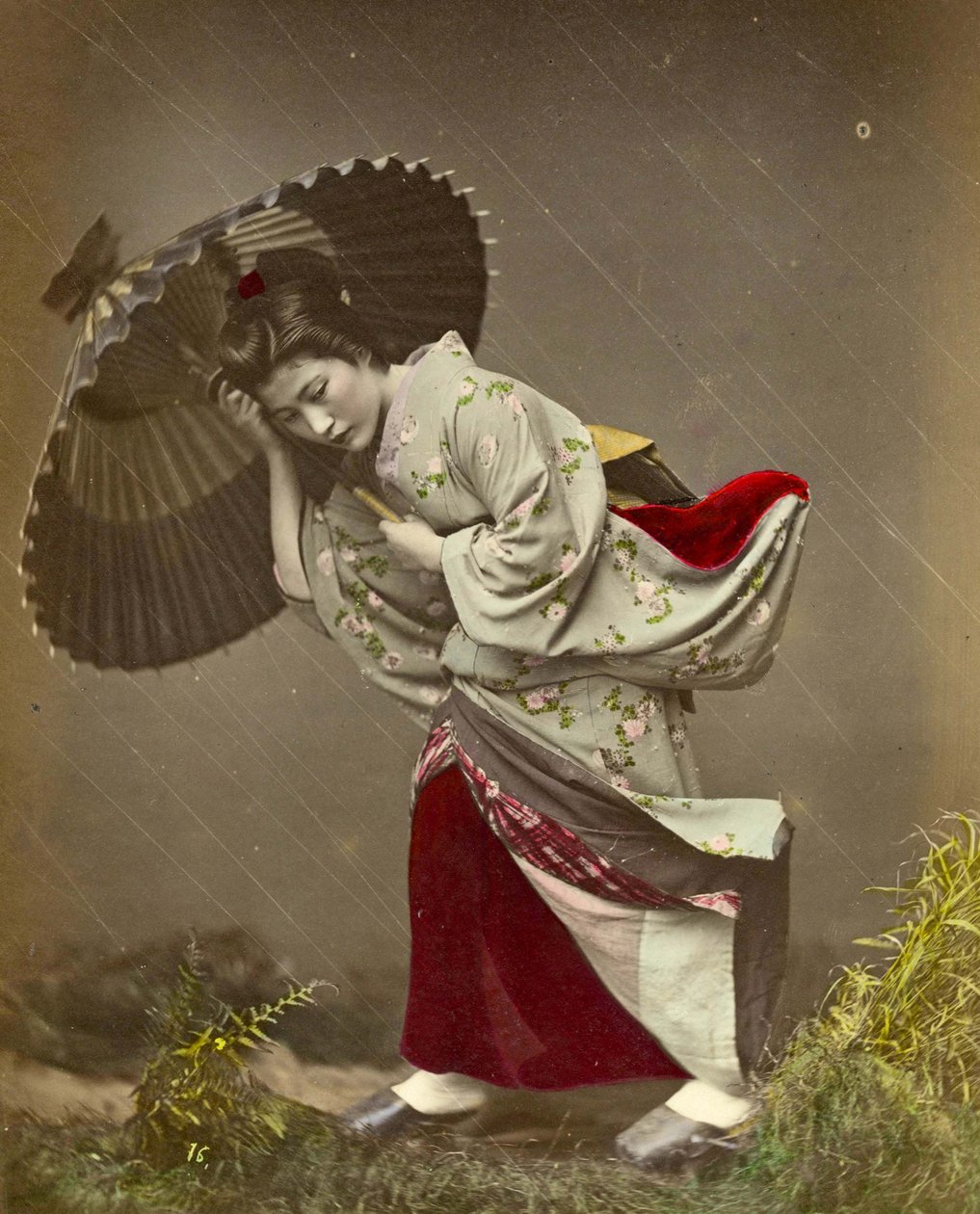 Žena zastižená v dešťové bouři, asi 1890 od Kusakabe Kimbei