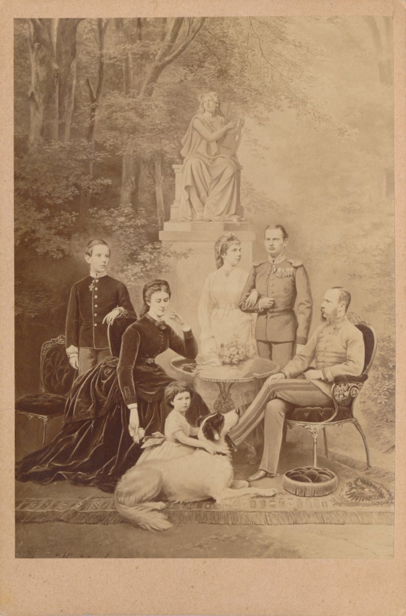 František Josef I. a Alžběta Rakouská a jejich císařská rodina (ilustrační foto) od L. T. Neumann