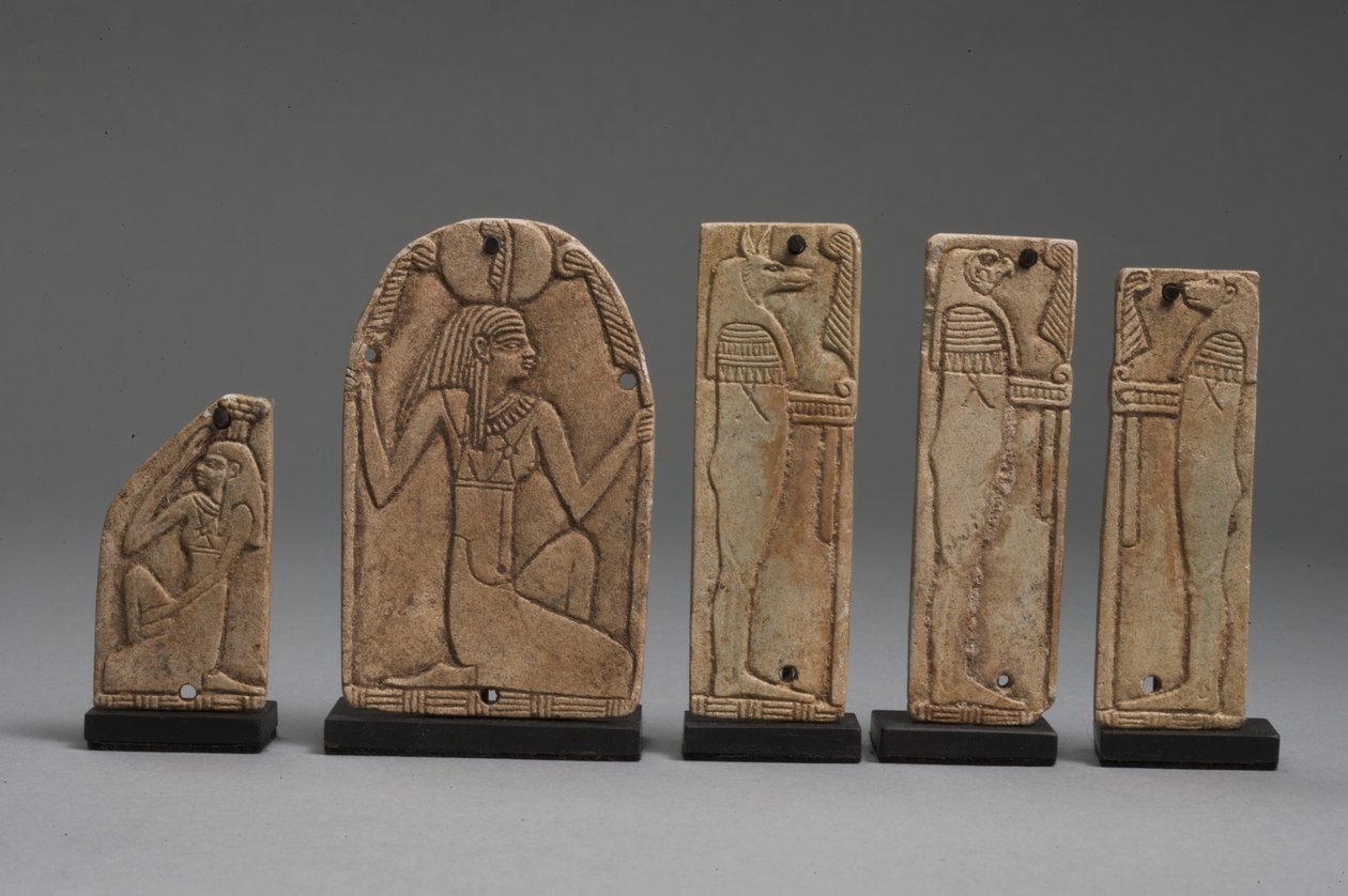 Plakety Maat, Nephthys a synové Hora, pozdní dynastické období (fajáns) (viz také 325656, 325657 a 325658) od Late Period Egyptian