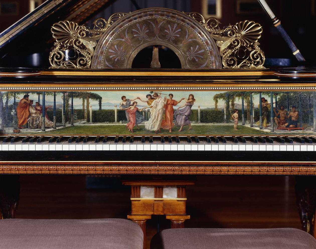 Velmi důležitý pianoforte navržený Sirem Lawrencem Alma-Tademou, akce Steinway New York. Postaven v roce 1887. od Lawrence Alma Tadema