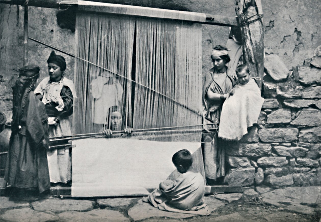 Tkalci Kabyle a nativní tkalcovský stav, Severní Alžírsko, 1912 od Legrand