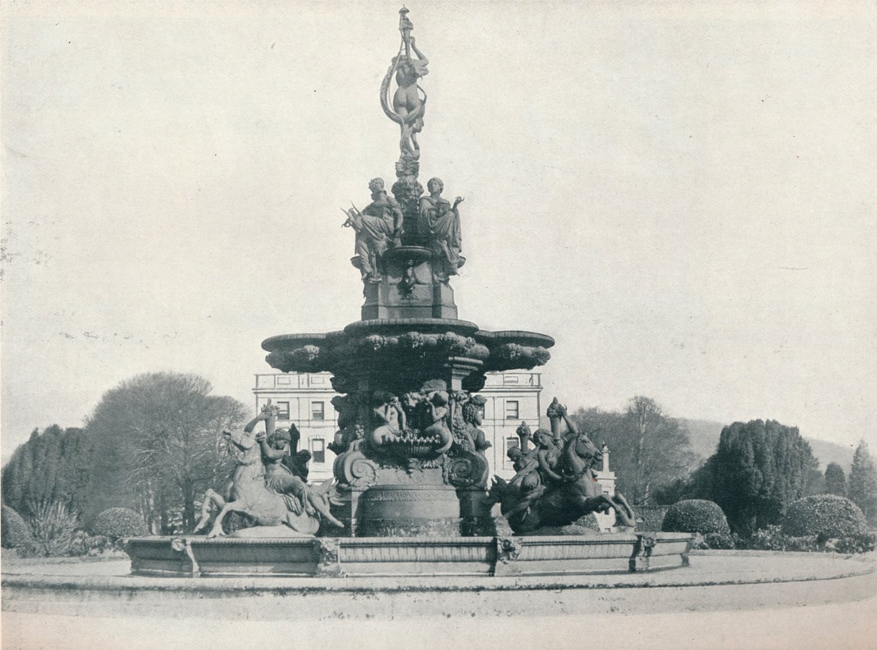 Fontána v Curraghmore, The Seat of the Most Hon. markýz z Waterfordu, c1915 od Leonard Willoughby