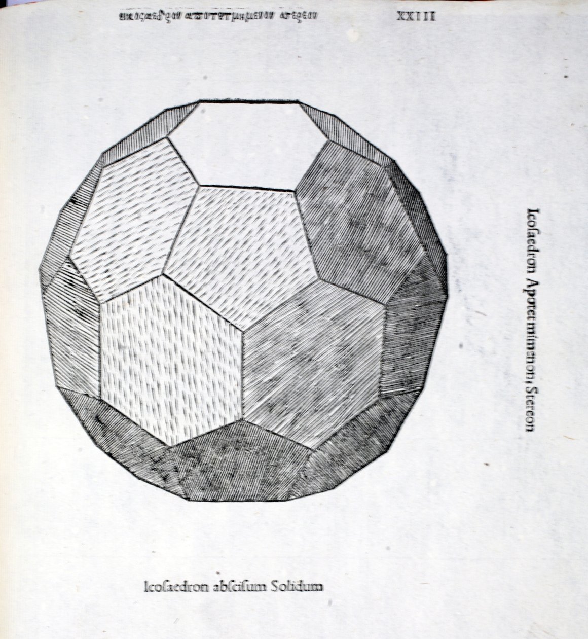 Icosaedron abscisum solidum, ilustrace z knihy "Divina Proportione" od Luky Pacioliho (asi 1445-1517), původně vyd. Benátky, 1509 od Leonardo da Vinci