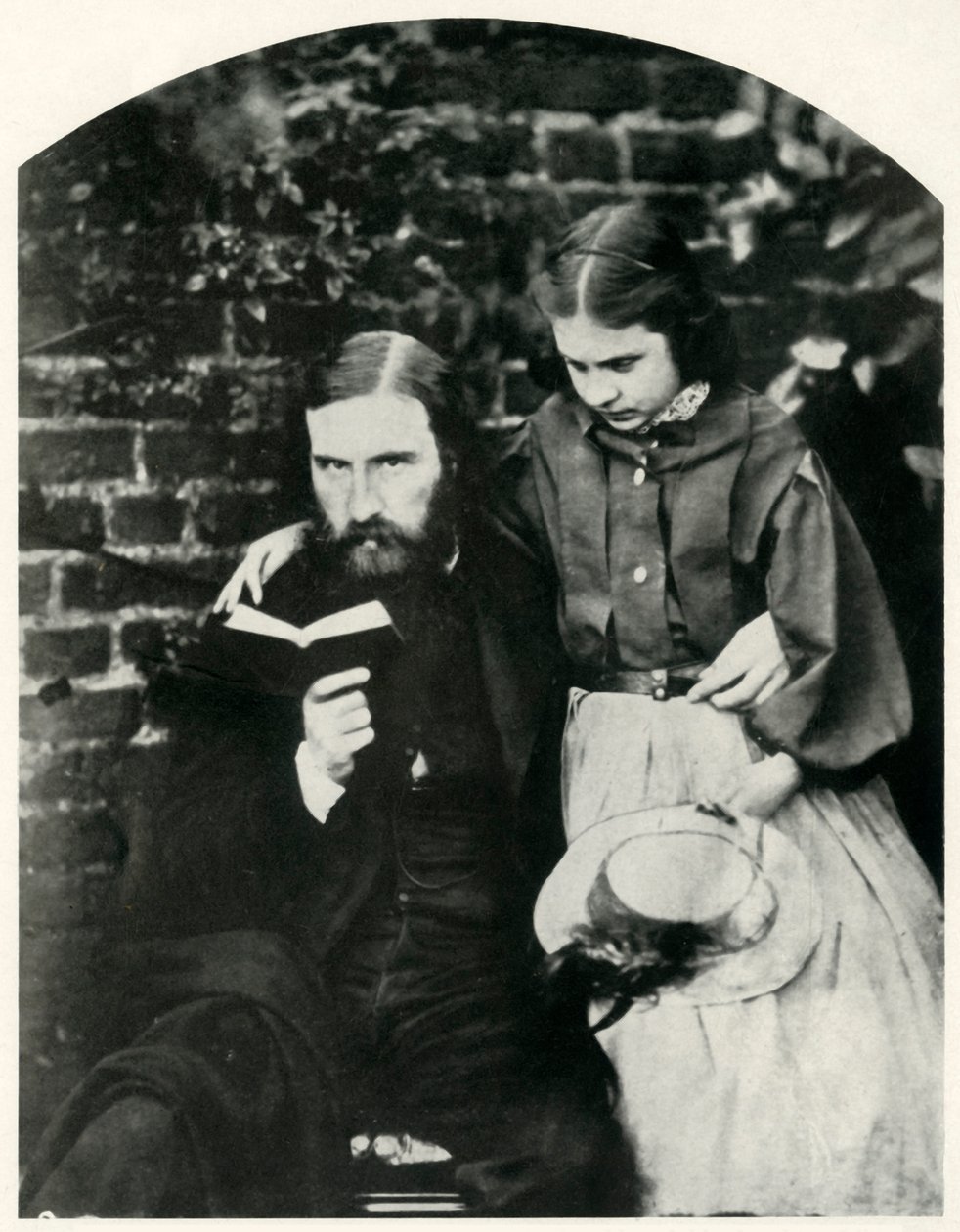 George Macdonald a jeho dcera Lilia Scott MacDonald, c1863, 1948. od Lewis Carroll