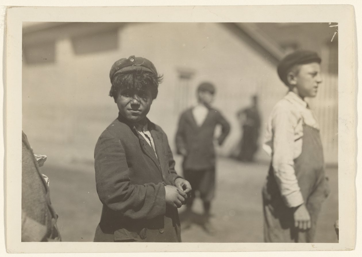 [Joe (José) Mello, Acushnet Mills, New Bedford, Massachusetts] od Lewis W. Hine