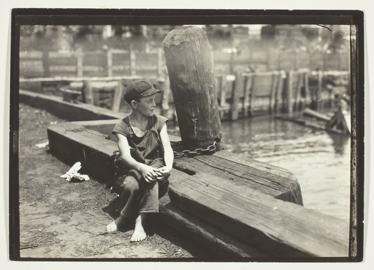 Přístaviště Down On The Wharf, New York od Lewis Wickes Hine