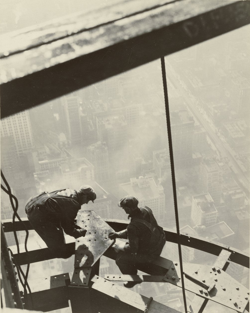 Empire State Building, New York, 1931 od Lewis Wickes Hine
