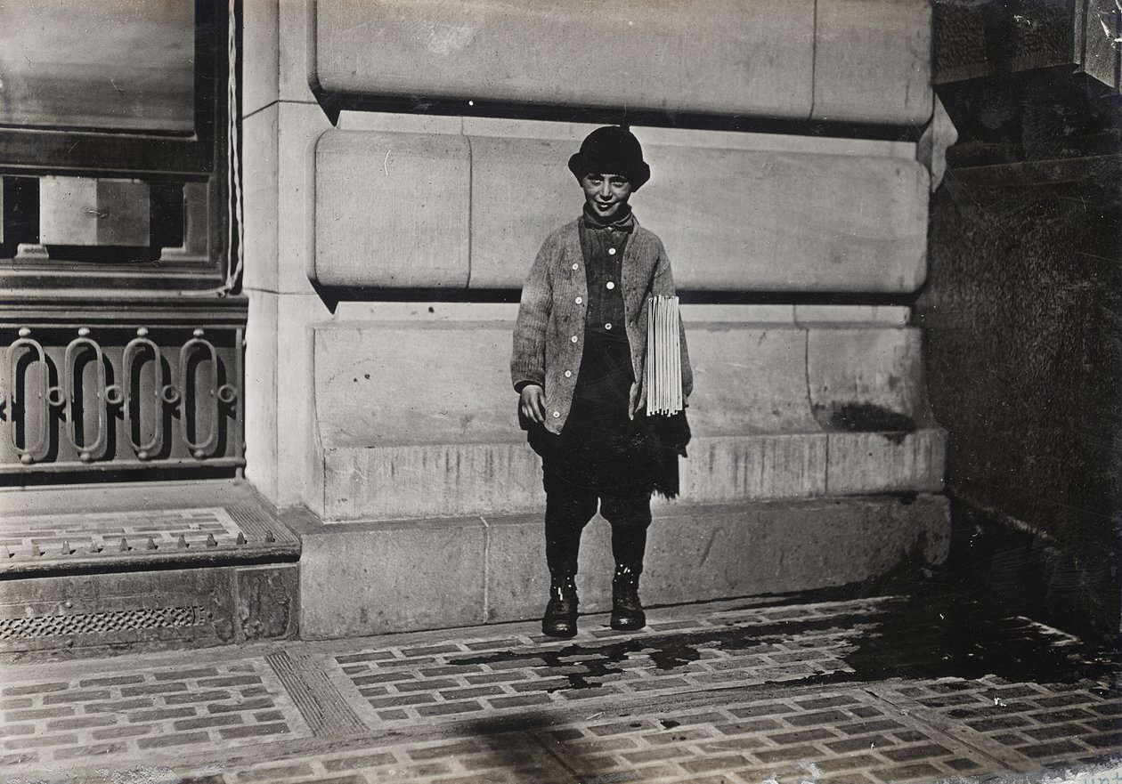 Prodavač novin od Lewis Wickes Hine