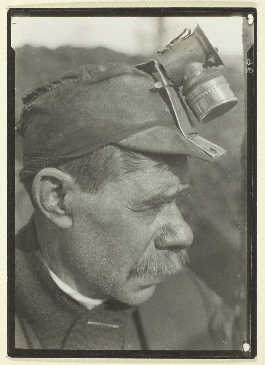 Slovanský předák v pensylvánském uhelném dole od Lewis Wickes Hine
