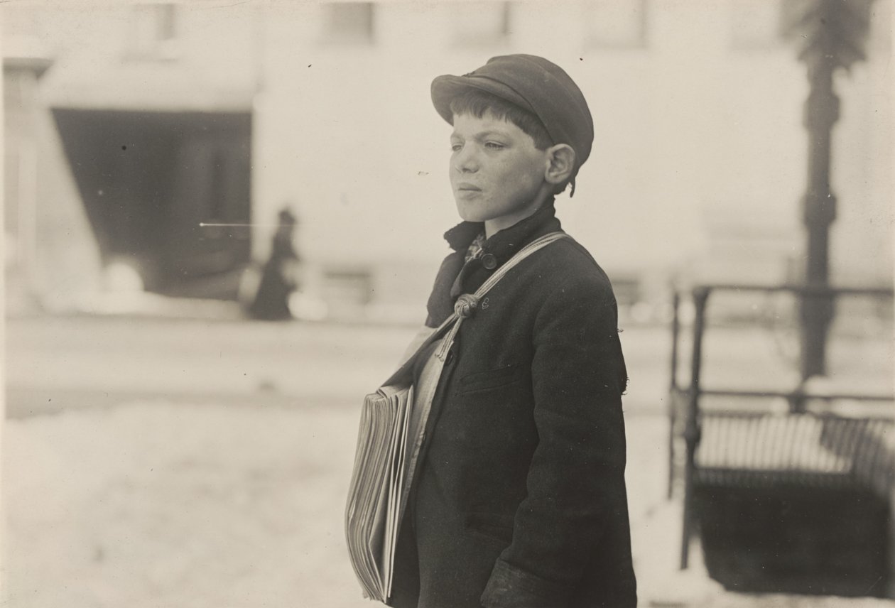 Tony Casale, „Bologna“, 11 let, prodává noviny již 4 roky, Hartford, Connecticut, březen 1909 od Lewis Wickes Hine