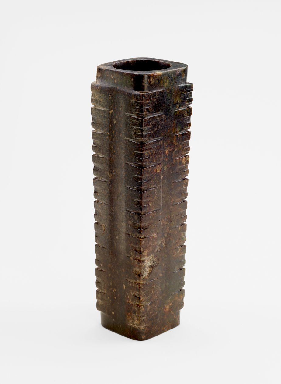 Desetipatrová tuba s maskami, cca 3300-2250 př.nl od Liangzhu culture