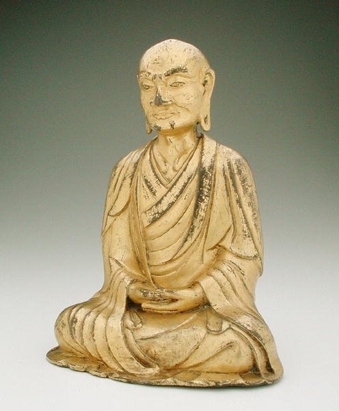 Postava sedícího lohana (pozlacený bronz) od Liao Dynasty Chinese School