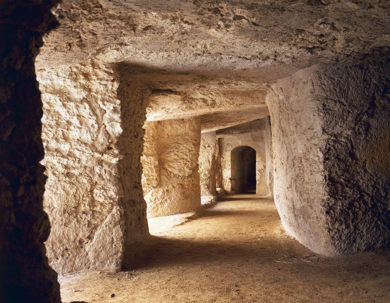 Chodba vytesaná do vápence na hradě Euryalus, 402-397 př. n. l., postavená pro obranné účely Dionysius Elder, Syrakusy, Itálie, starověká řecká civilizace, Magna Graecia, 5.-4. od Unbekannt Unbekannt