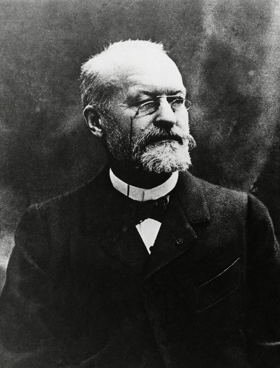 Portrét Charlese Louise Alphonse Laverana (1845-1922), francouzského lékařského bakteriologa, nositele Nobelovy ceny za lékařství v roce 1907, obrázek Eugene Pirou (1841-1909) od Unbekannt Unbekannt